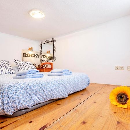 Original Loft En Lavapies Daire Madrid Dış mekan fotoğraf